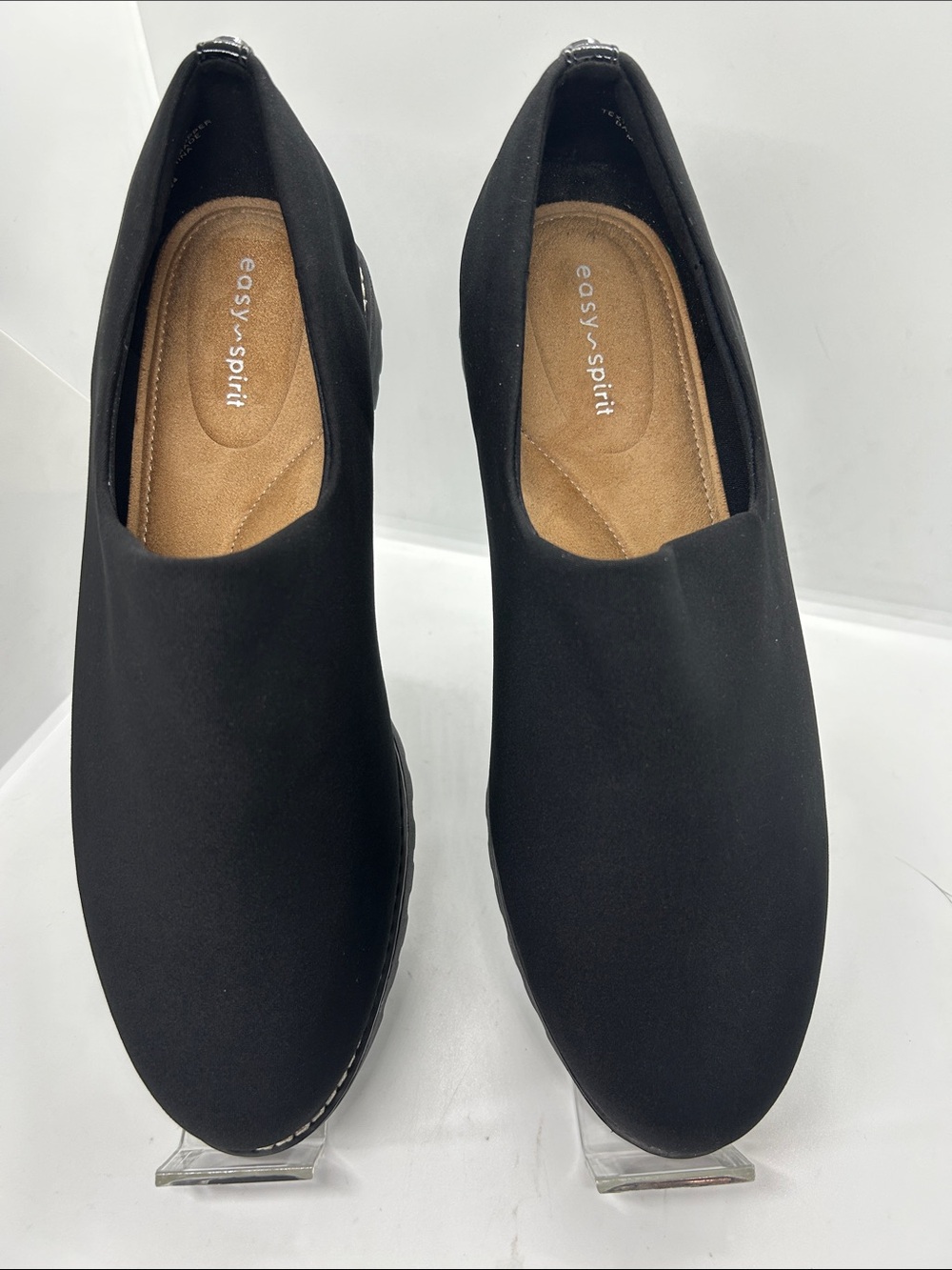 Easy Spirit Hewitt Slip-On Lug Sole Loafers Womens 10 Black Almond Toe Arch Supp
